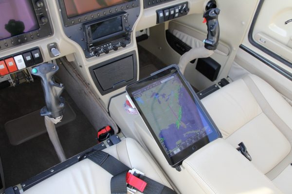 RV-10 Tablet Holder